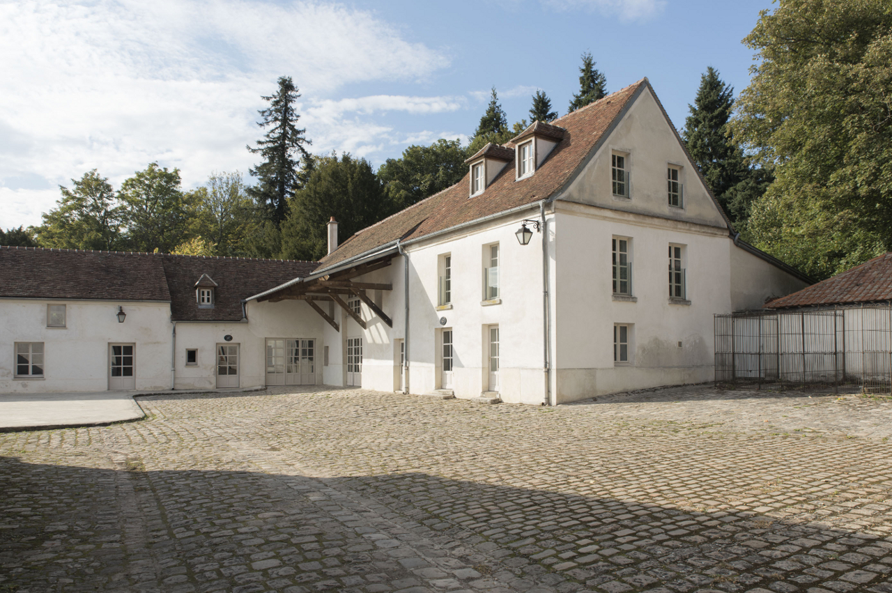 Parcours de golf en Val de Loire au cœur d’un domaine boisé près de Meung-sur-Loire